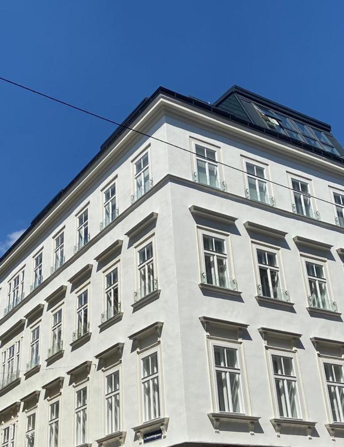 Stilvolles Apartment In Zentraler Lage เวียนนา ภายนอก รูปภาพ