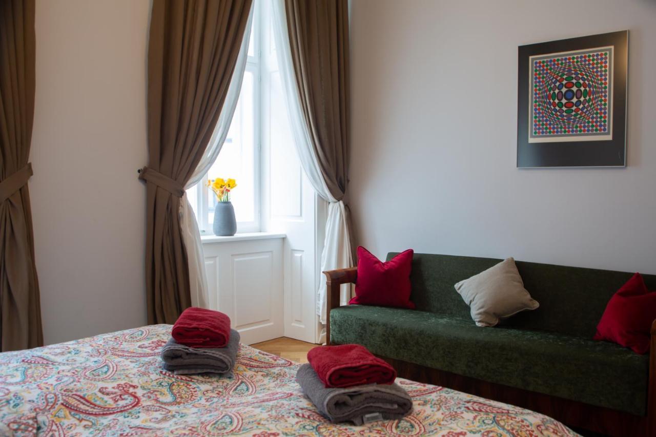 Stilvolles Apartment In Zentraler Lage เวียนนา ภายนอก รูปภาพ