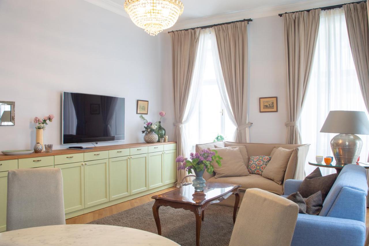 Stilvolles Apartment In Zentraler Lage เวียนนา ภายนอก รูปภาพ
